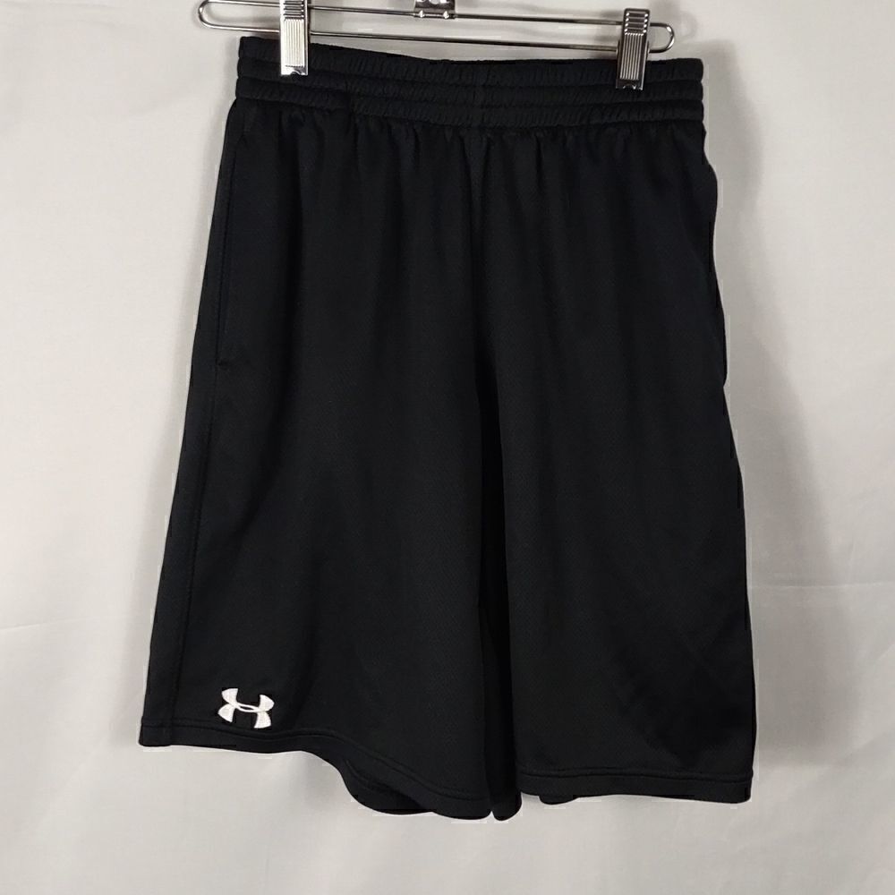 Under
Armour Athletic Shorts